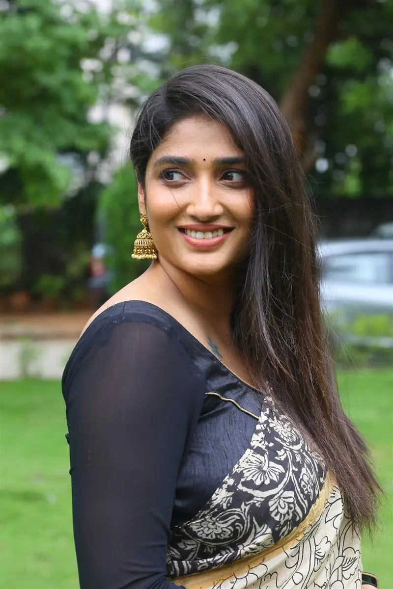 Priya Vadlamani at Veeranjaneyulu Viharayatra Movie Trailer Launch